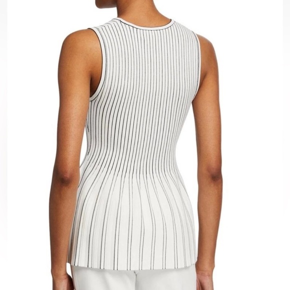 Theory Black & White Peplum shell blouse size M - Picture 2 of 9